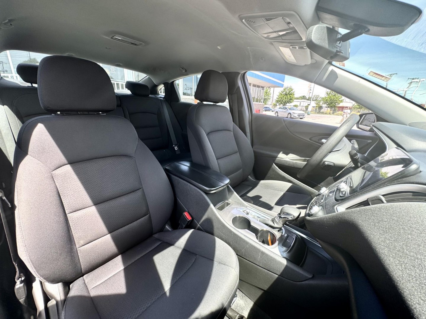 2022 BLUE Chevrolet Malibu LT (1G1ZD5ST2NF) with an 1.5L L4 DOHC 16V engine, 6A transmission, located at 7600 S Western Ave., Chicago, IL, 60620, (773) 918-3980, 0.000000, 0.000000- Photo#10