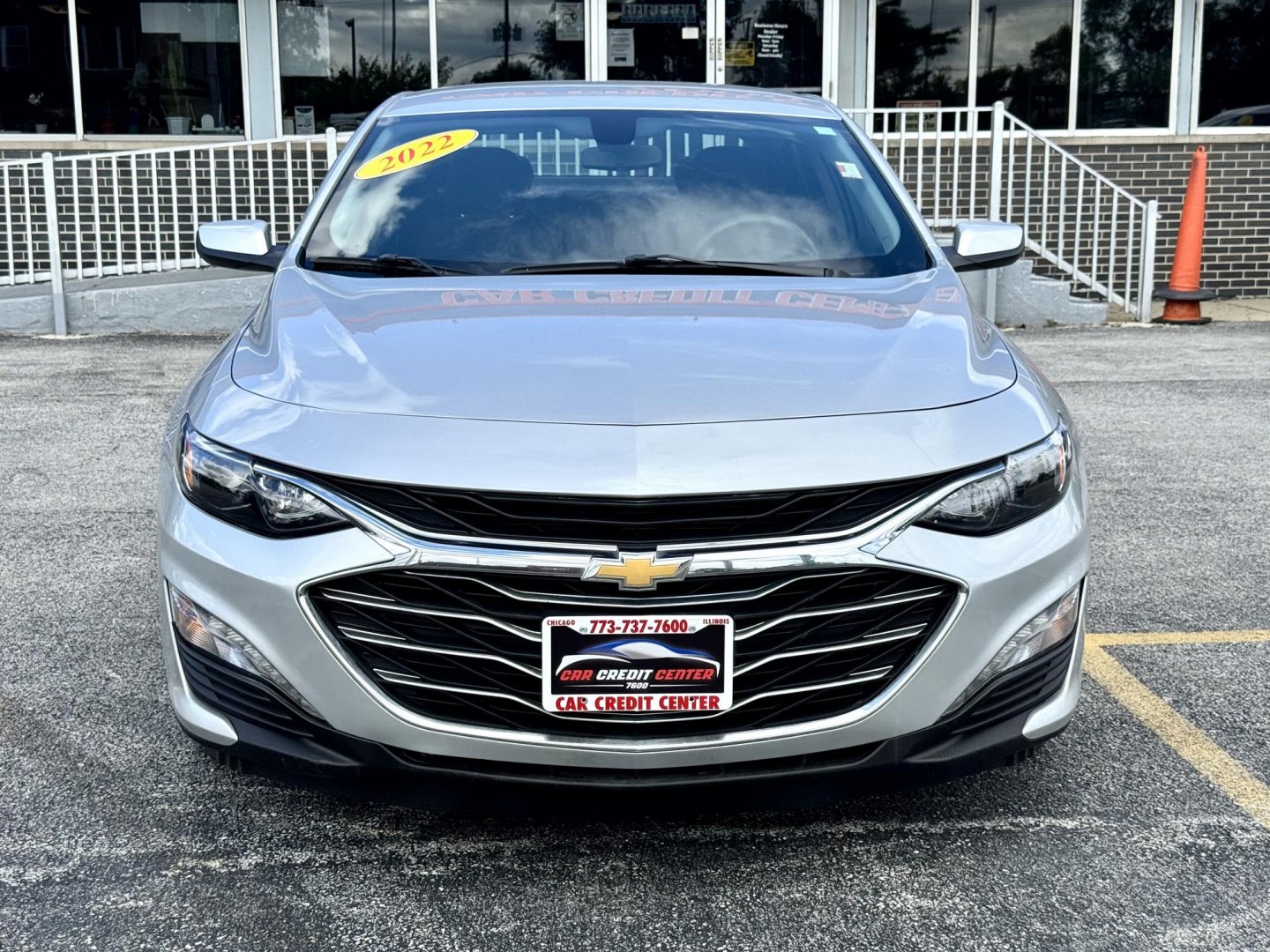2022 SILVER Chevrolet Malibu LT (1G1ZD5ST7NF) with an 1.5L L4 DOHC 16V engine, 6A transmission, located at 7600 S Western Ave., Chicago, IL, 60620, (773) 918-3980, 0.000000, 0.000000- Photo#1
