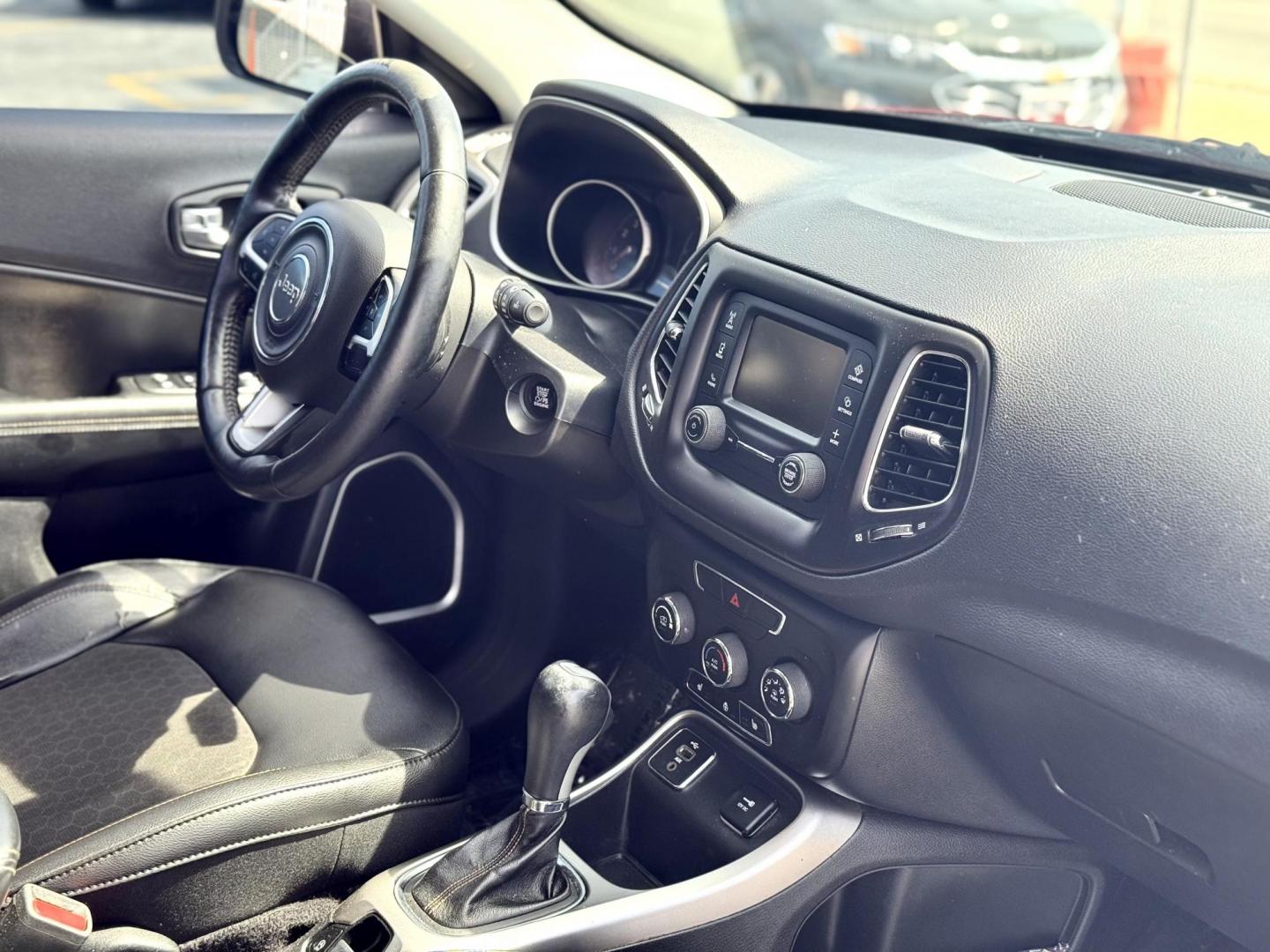 2018 RED Jeep Compass Sport FWD (3C4NJCBB7JT) with an 2.4L L4 DOHC 16V engine, located at 7600 S Western Ave., Chicago, IL, 60620, (773) 918-3980, 0.000000, 0.000000 - Photo#10