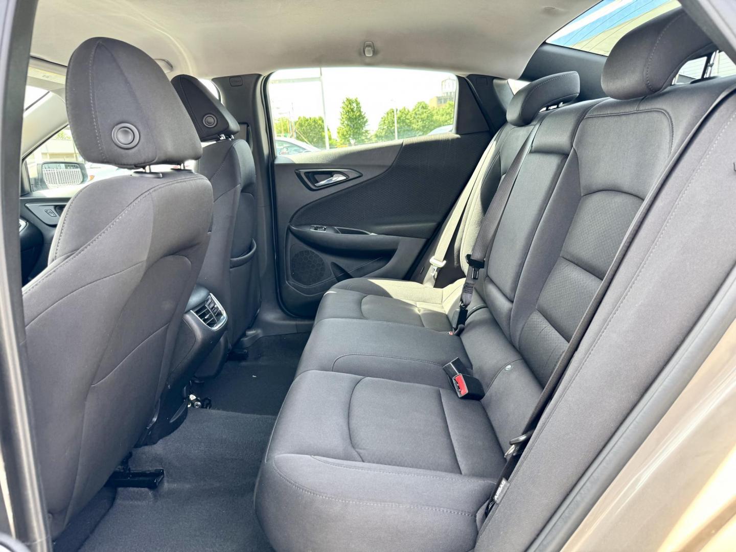 2023 GRAY Chevrolet Malibu 1LT (1G1ZD5ST0PF) with an 1.5L L4 DOHC 16V engine, 6A transmission, located at 7600 S Western Ave., Chicago, IL, 60620, (773) 918-3980, 0.000000, 0.000000 - Photo#7