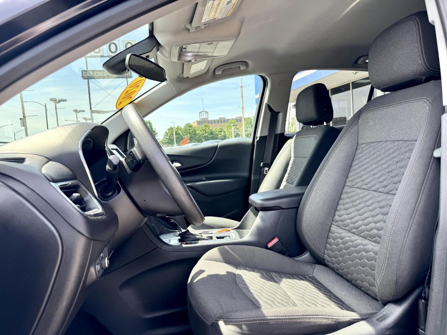 2020 BLUE Chevrolet Equinox LT AWD (2GNAXUEV7L6) with an 1.5L L4 DOHC 16V TURBO engine, 6A transmission, located at 7600 S Western Ave., Chicago, IL, 60620, (773) 918-3980, 0.000000, 0.000000 - Photo#7