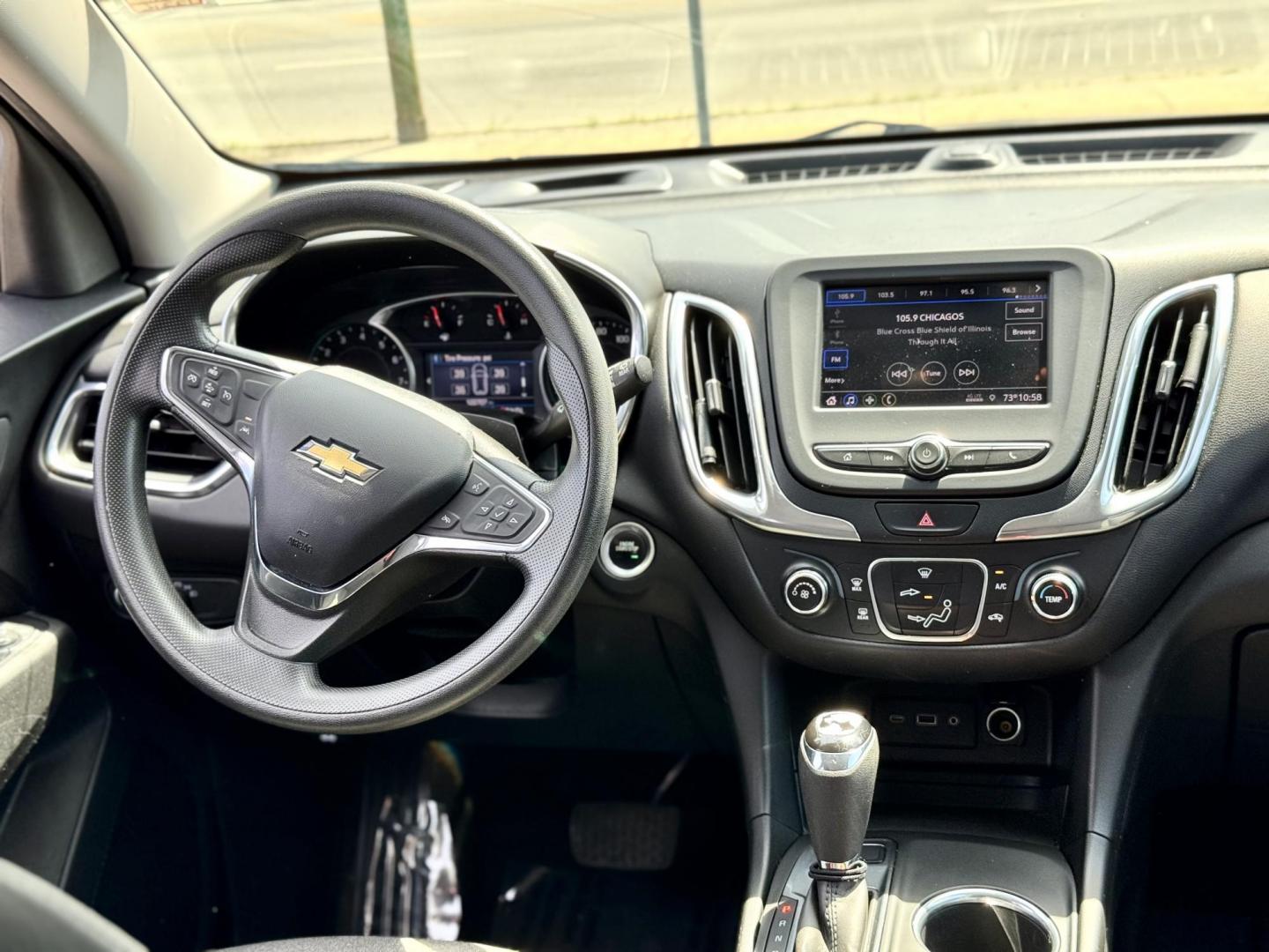 2020 BLUE Chevrolet Equinox LT AWD (2GNAXUEV7L6) with an 1.5L L4 DOHC 16V TURBO engine, 6A transmission, located at 7600 S Western Ave., Chicago, IL, 60620, (773) 918-3980, 0.000000, 0.000000 - Photo#9