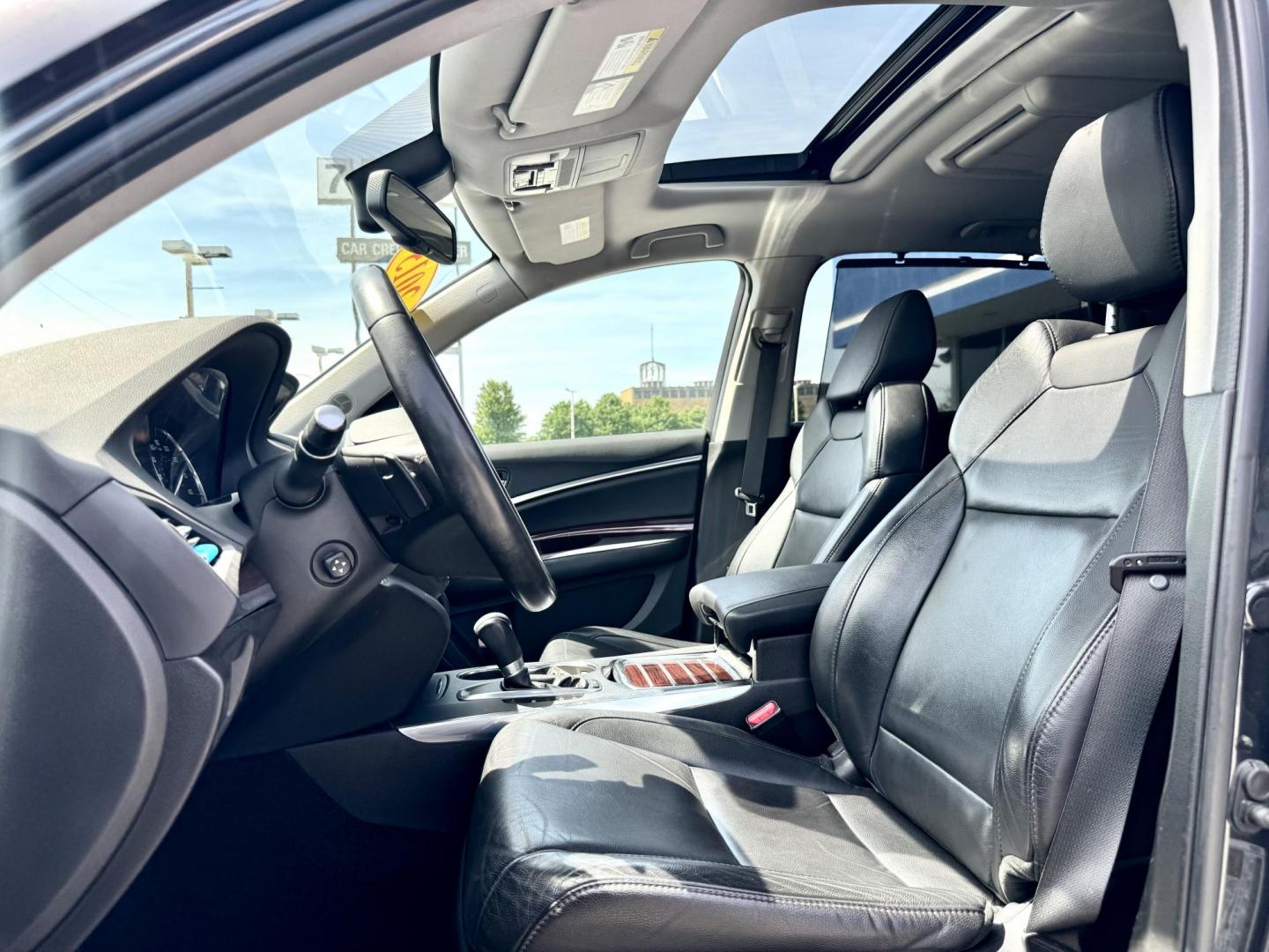 2015 BLACK Acura MDX SH-AWD 6-Spd AT w/Tech and Entertainment Package (5FRYD4H60FB) with an 3.5L V6 SOHC 24V engine, 6-Speed Automatic transmission, located at 7600 S Western Ave., Chicago, IL, 60620, (773) 918-3980, 0.000000, 0.000000 - Photo#7