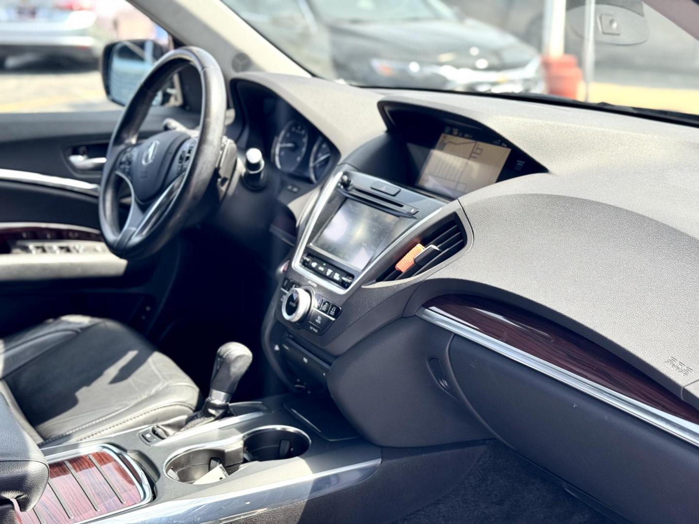 2015 BLACK Acura MDX SH-AWD 6-Spd AT w/Tech and Entertainment Package (5FRYD4H60FB) with an 3.5L V6 SOHC 24V engine, 6-Speed Automatic transmission, located at 7600 S Western Ave., Chicago, IL, 60620, (773) 918-3980, 0.000000, 0.000000 - Photo#11