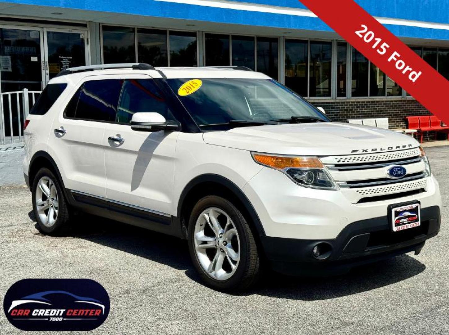 2015 WHITE Ford Explorer Limited 4WD (1FM5K8F82FG) with an 3.5L V6 DOHC 24V engine, 6-Speed Automatic transmission, located at 7600 S Western Ave., Chicago, IL, 60620, (773) 918-3980, 0.000000, 0.000000 - Photo#0