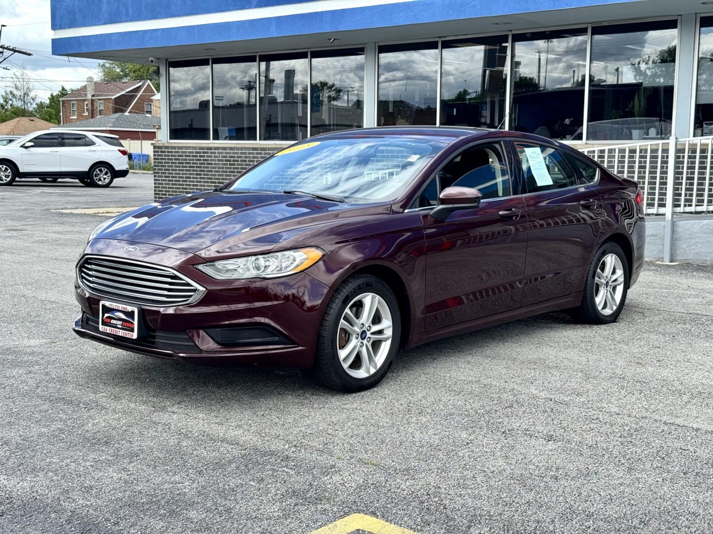 2018 RED Ford Fusion SE (3FA6P0H70JR) with an 2.5L L4 DOHC 16V engine, 6A transmission, located at 7600 S Western Ave., Chicago, IL, 60620, (773) 918-3980, 0.000000, 0.000000- Photo#2