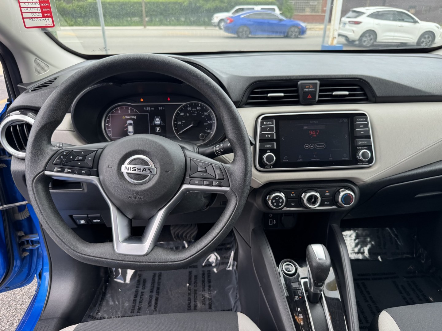 2021 BLUE Nissan Versa SV (3N1CN8EV1ML) with an 1.6L L4 DOHC 16V engine, CVT transmission, located at 7600 S Western Ave., Chicago, IL, 60620, (773) 918-3980, 0.000000, 0.000000- Photo#5