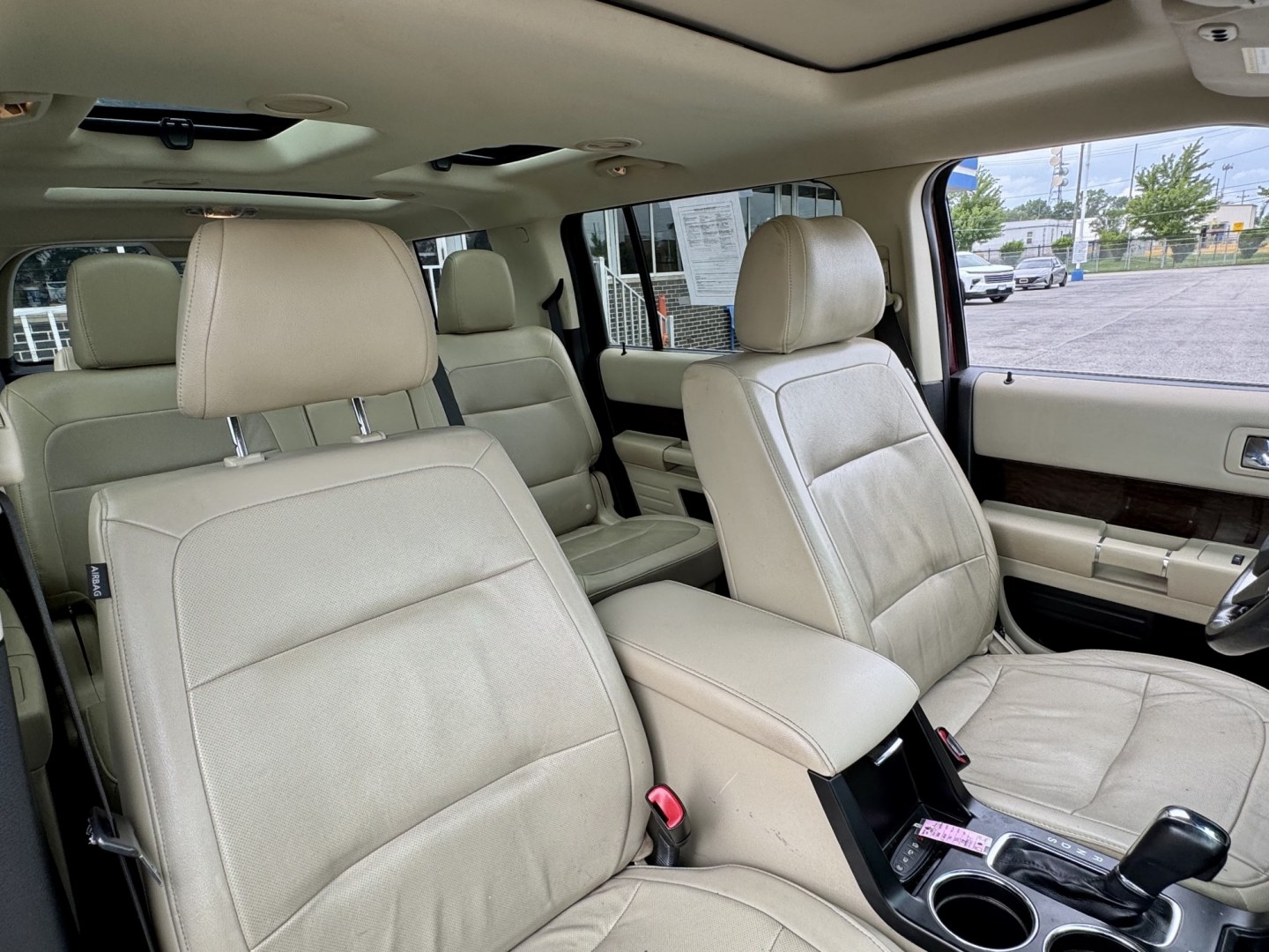 2018 BURGUND Ford Flex Limited AWD w/EcoBoost (2FMHK6DT0JB) with an 3.5L V6 DOHC 24V engine, 6A transmission, located at 7600 S Western Ave., Chicago, IL, 60620, (773) 918-3980, 0.000000, 0.000000- Photo#9