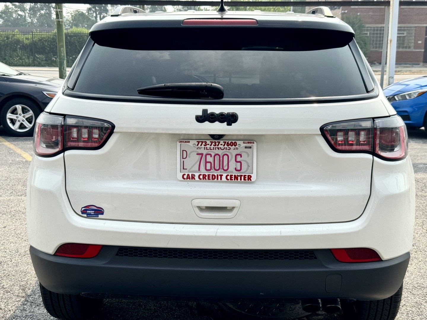 2018 WHITE Jeep Compass Sport FWD (3C4NJCBB4JT) with an 2.4L L4 DOHC 16V engine, located at 7600 S Western Ave., Chicago, IL, 60620, (773) 918-3980, 0.000000, 0.000000- Photo#3