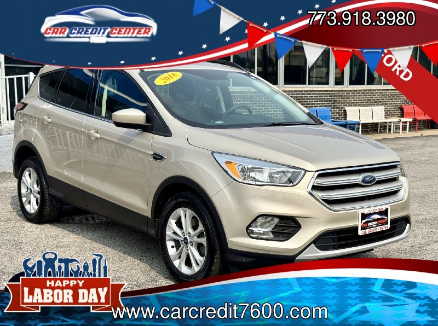2018 GOLD Ford Escape SE FWD (1FMCU0GD4JU) with an 1.5L L4 DOHC 16V engine, 6A transmission, located at 7600 S Western Ave., Chicago, IL, 60620, (773) 918-3980, 0.000000, 0.000000- Photo#0