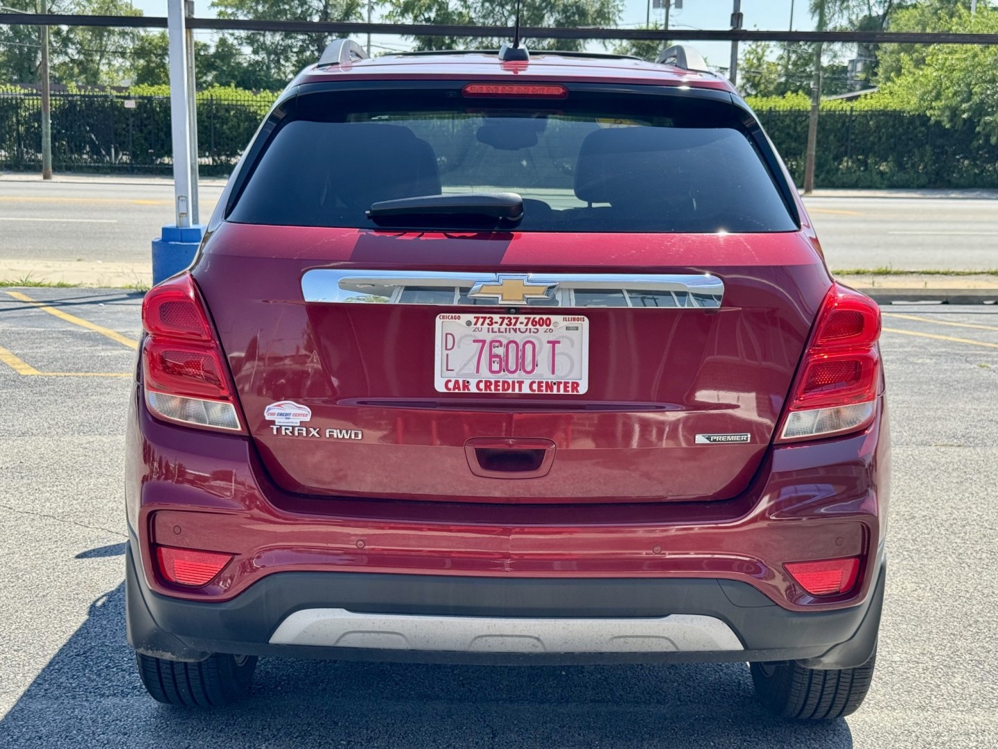 2018 RED Chevrolet Trax Premier AWD (3GNCJRSB6JL) with an 1.4L L4 DOHC 16V engine, 6A transmission, located at 7600 S Western Ave., Chicago, IL, 60620, (773) 918-3980, 0.000000, 0.000000- Photo#3