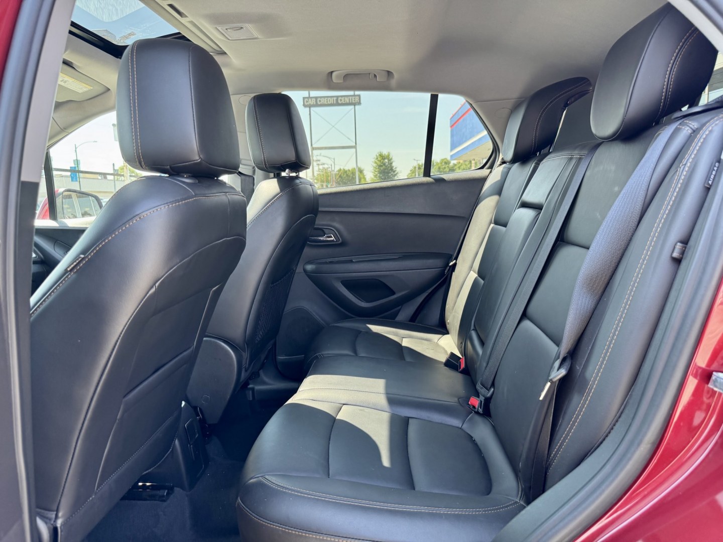 2018 RED Chevrolet Trax Premier AWD (3GNCJRSB6JL) with an 1.4L L4 DOHC 16V engine, 6A transmission, located at 7600 S Western Ave., Chicago, IL, 60620, (773) 918-3980, 0.000000, 0.000000- Photo#8