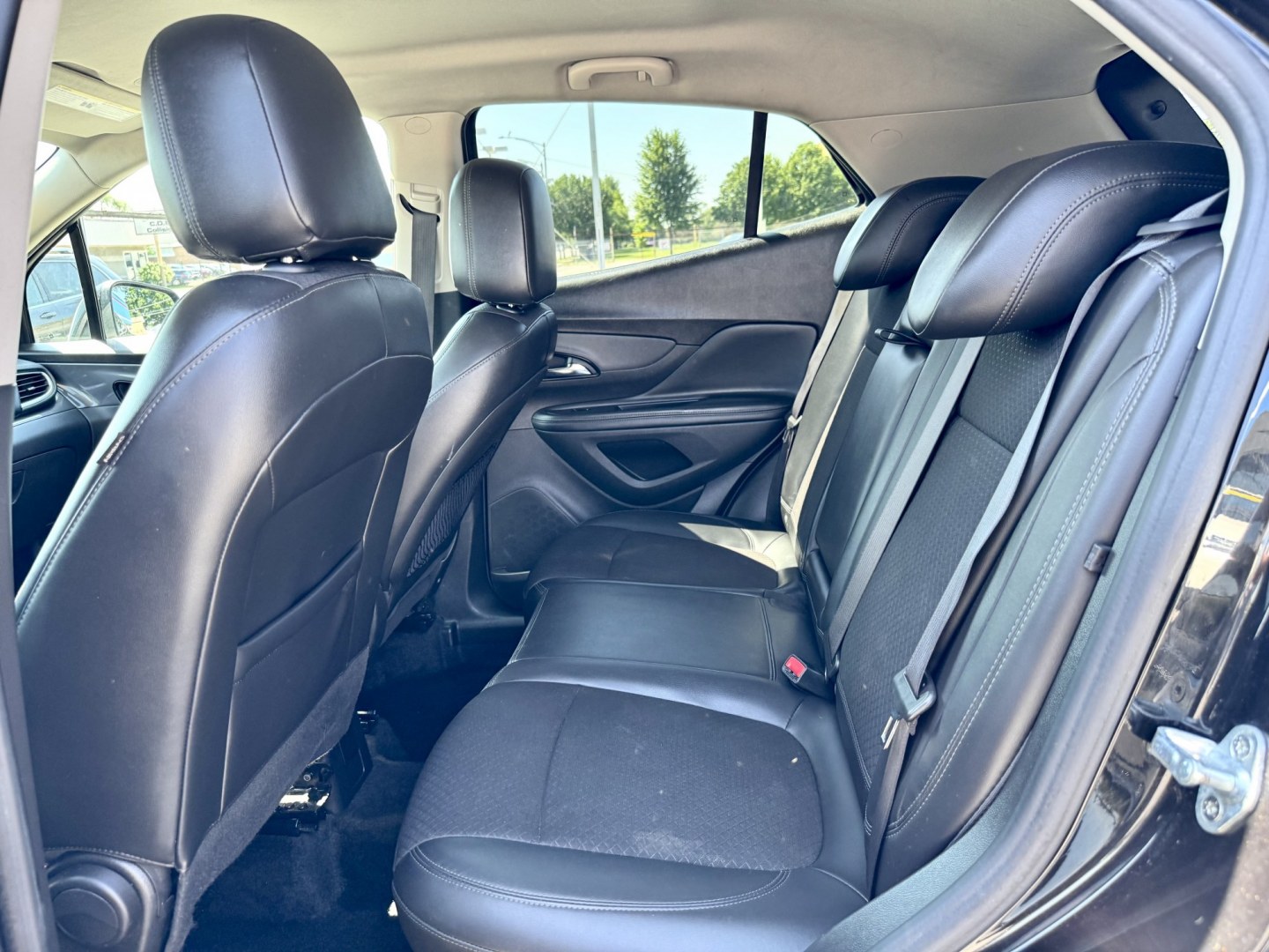 2021 BLACK Buick Encore Preferred AWD (KL4CJESB8MB) with an 1.4L L4 DOHC 16V TURBO engine, 6A transmission, located at 7600 S Western Ave., Chicago, IL, 60620, (773) 918-3980, 0.000000, 0.000000- Photo#8
