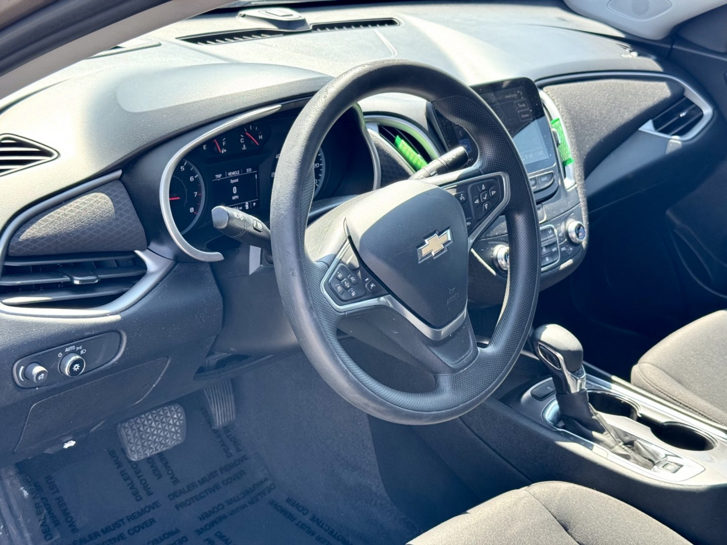2023 GRAY Chevrolet Malibu 1LT (1G1ZD5ST0PF) with an 1.5L L4 DOHC 16V engine, 6A transmission, located at 7600 S Western Ave., Chicago, IL, 60620, (773) 918-3980, 0.000000, 0.000000- Photo#4
