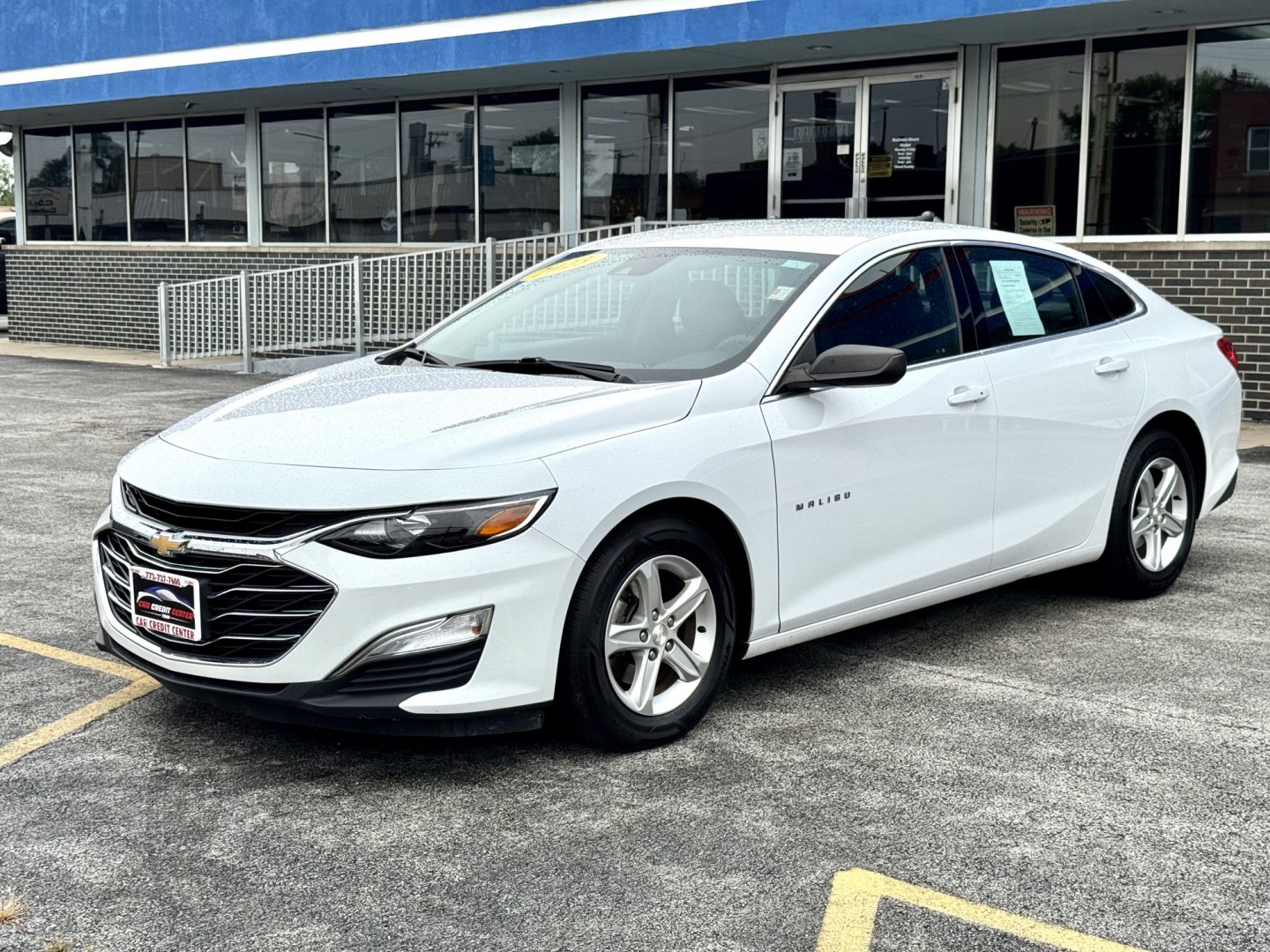 2023 WHITE Chevrolet Malibu 1FL (1G1ZC5ST4PF) with an 1.5L L4 DOHC 16V engine, 6A transmission, located at 7600 S Western Ave., Chicago, IL, 60620, (773) 918-3980, 0.000000, 0.000000- Photo#2