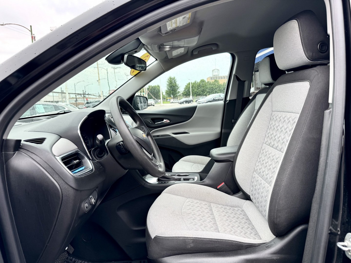 2022 BLACK Chevrolet Equinox LS 2WD (2GNAXHEV6N6) with an 1.5L L4 DIR DOHC 16V TURBO engine, 6A transmission, located at 7600 S Western Ave., Chicago, IL, 60620, (773) 918-3980, 0.000000, 0.000000- Photo#7