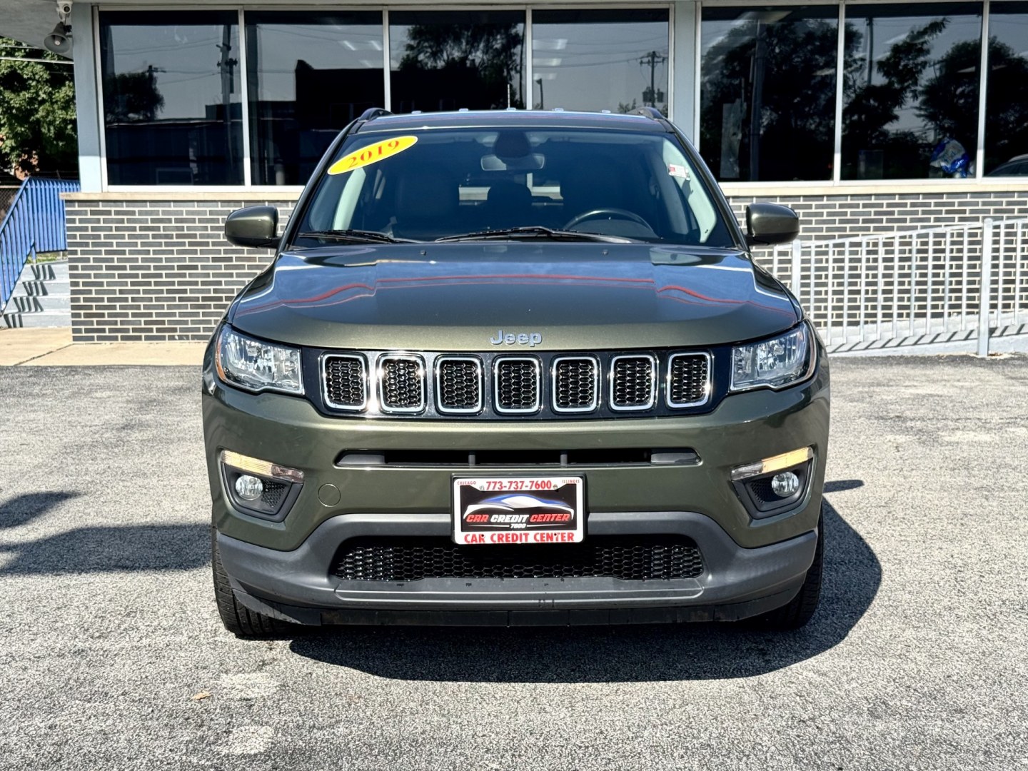 2019 GREEN Jeep Compass Sport 4WD (3C4NJDBB4KT) with an 2.4L L4 DOHC 16V engine, located at 7600 S Western Ave., Chicago, IL, 60620, (773) 918-3980, 0.000000, 0.000000- Photo#1
