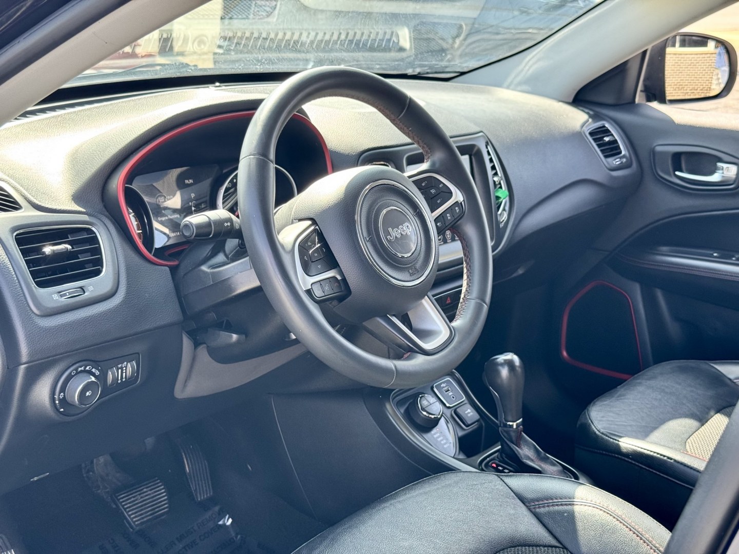2021 BLUE Jeep Compass Trailhawk 4WD (3C4NJDDB7MT) with an 2.4L L4 DOHC 16V engine, 9A transmission, located at 7600 S Western Ave., Chicago, IL, 60620, (773) 918-3980, 0.000000, 0.000000- Photo#5