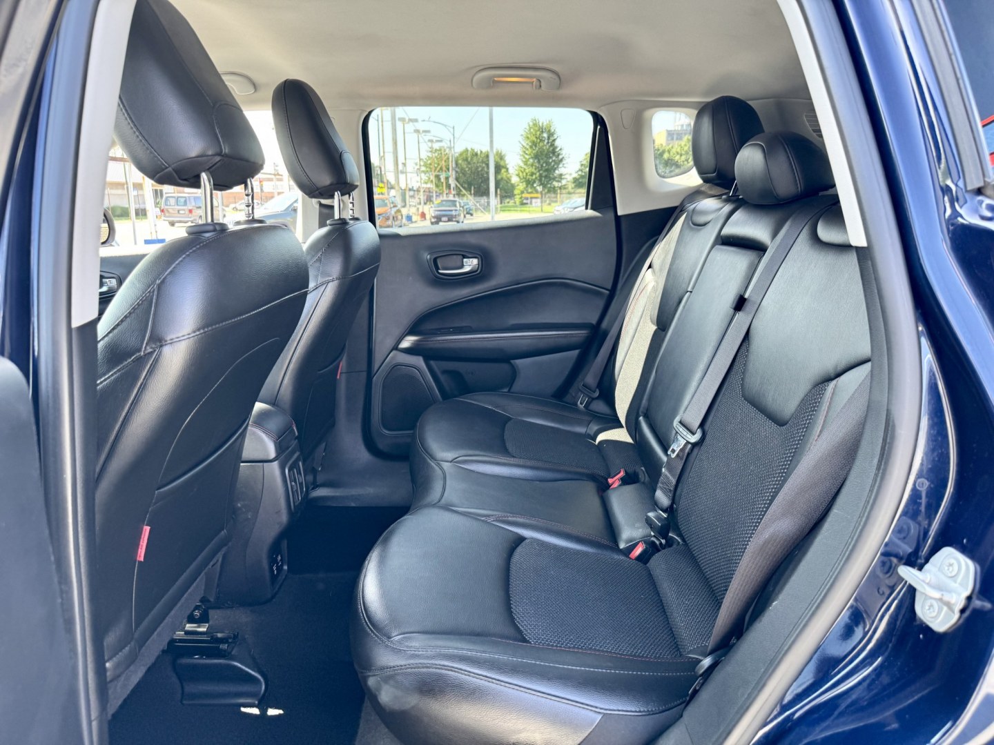 2021 BLUE Jeep Compass Trailhawk 4WD (3C4NJDDB7MT) with an 2.4L L4 DOHC 16V engine, 9A transmission, located at 7600 S Western Ave., Chicago, IL, 60620, (773) 918-3980, 0.000000, 0.000000- Photo#8