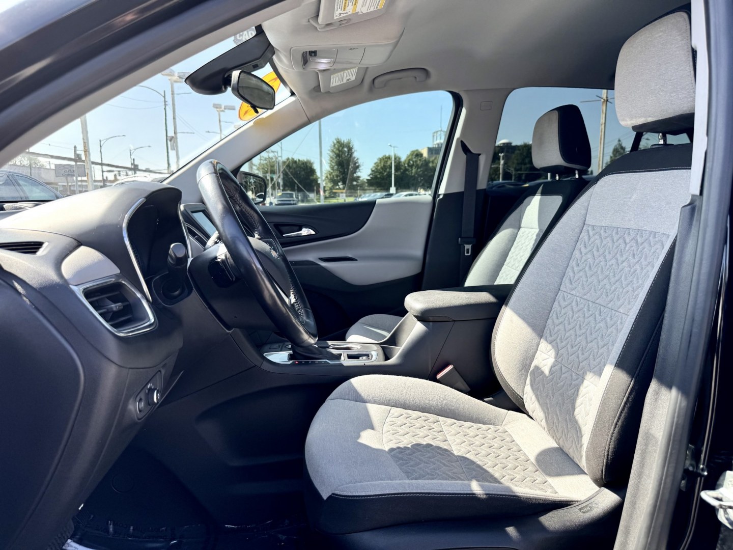 2022 BLACK Chevrolet Equinox LT 2WD (3GNAXJEV3NL) with an 1.5L L4 DOHC 16V TURBO engine, 6A transmission, located at 7600 S Western Ave., Chicago, IL, 60620, (773) 918-3980, 0.000000, 0.000000- Photo#7
