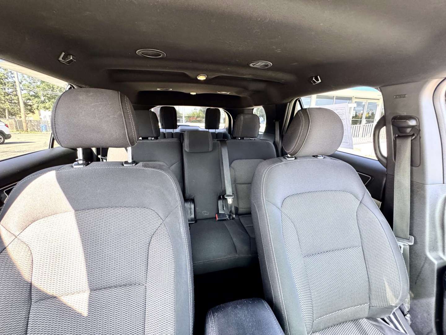 2017 BLACK Ford Explorer XLT 4WD (1FM5K8D87HG) with an 3.5L V6 DOHC 24V engine, 6A transmission, located at 7600 S Western Ave., Chicago, IL, 60620, (773) 918-3980, 0.000000, 0.000000- Photo#13