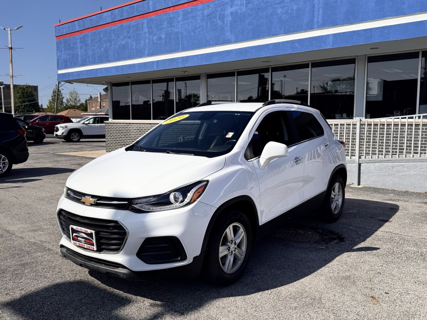 2020 WHITE Chevrolet Trax LT FWD (KL7CJLSB4LB) with an 1.4L L4 DOHC 16V engine, 6A transmission, located at 7600 S Western Ave., Chicago, IL, 60620, (773) 918-3980, 0.000000, 0.000000- Photo#2