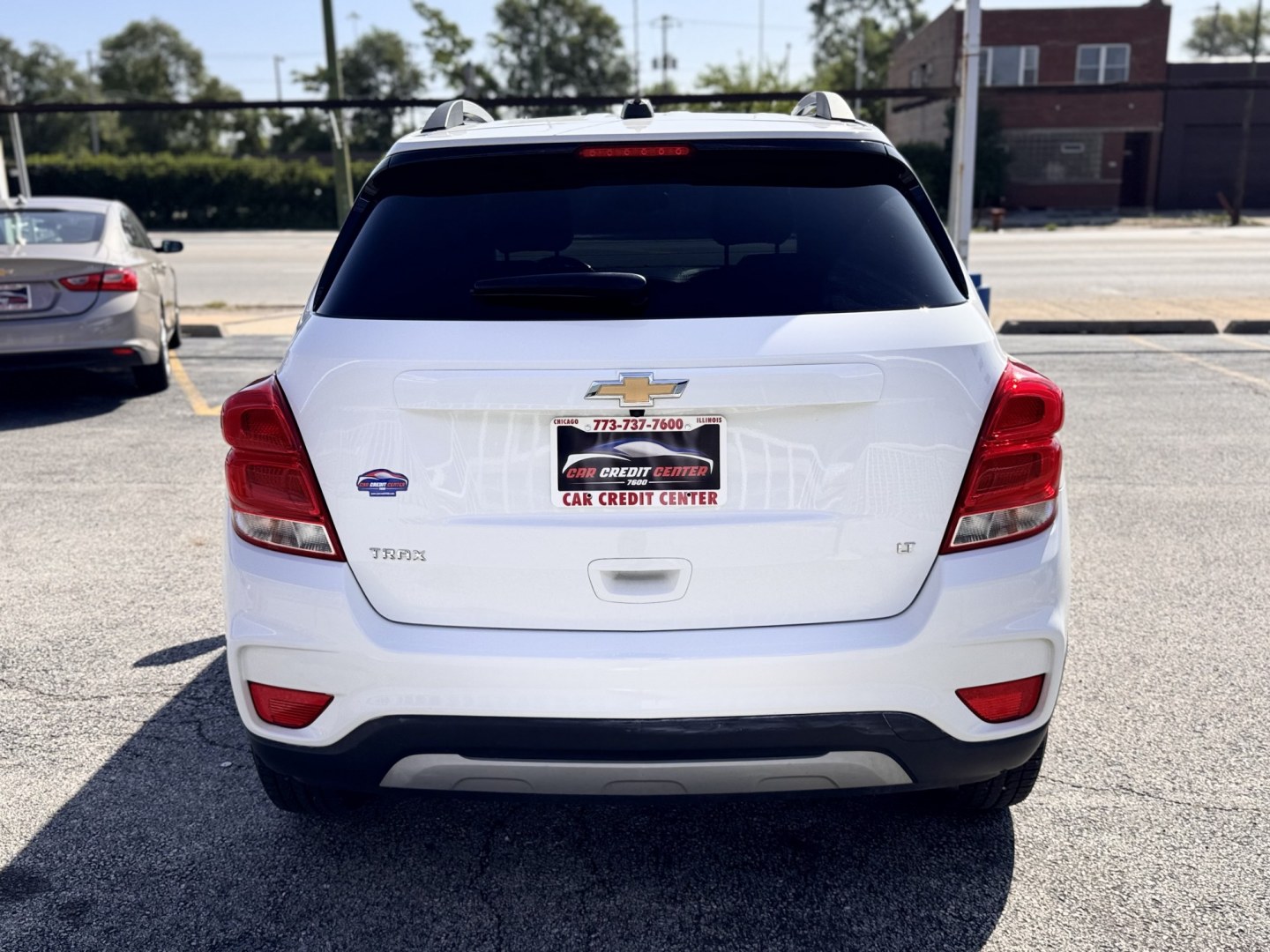2020 WHITE Chevrolet Trax LT FWD (KL7CJLSB4LB) with an 1.4L L4 DOHC 16V engine, 6A transmission, located at 7600 S Western Ave., Chicago, IL, 60620, (773) 918-3980, 0.000000, 0.000000- Photo#3