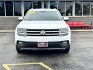 2019 WHITE Volkswagen Atlas V6 SE w/Technology (1V2DR2CA3KC) with an 3.6L V6 DOHC 24V engine, 8A transmission, located at 7600 S Western Ave., Chicago, IL, 60620, (773) 918-3980, 0.000000, 0.000000- Photo#1