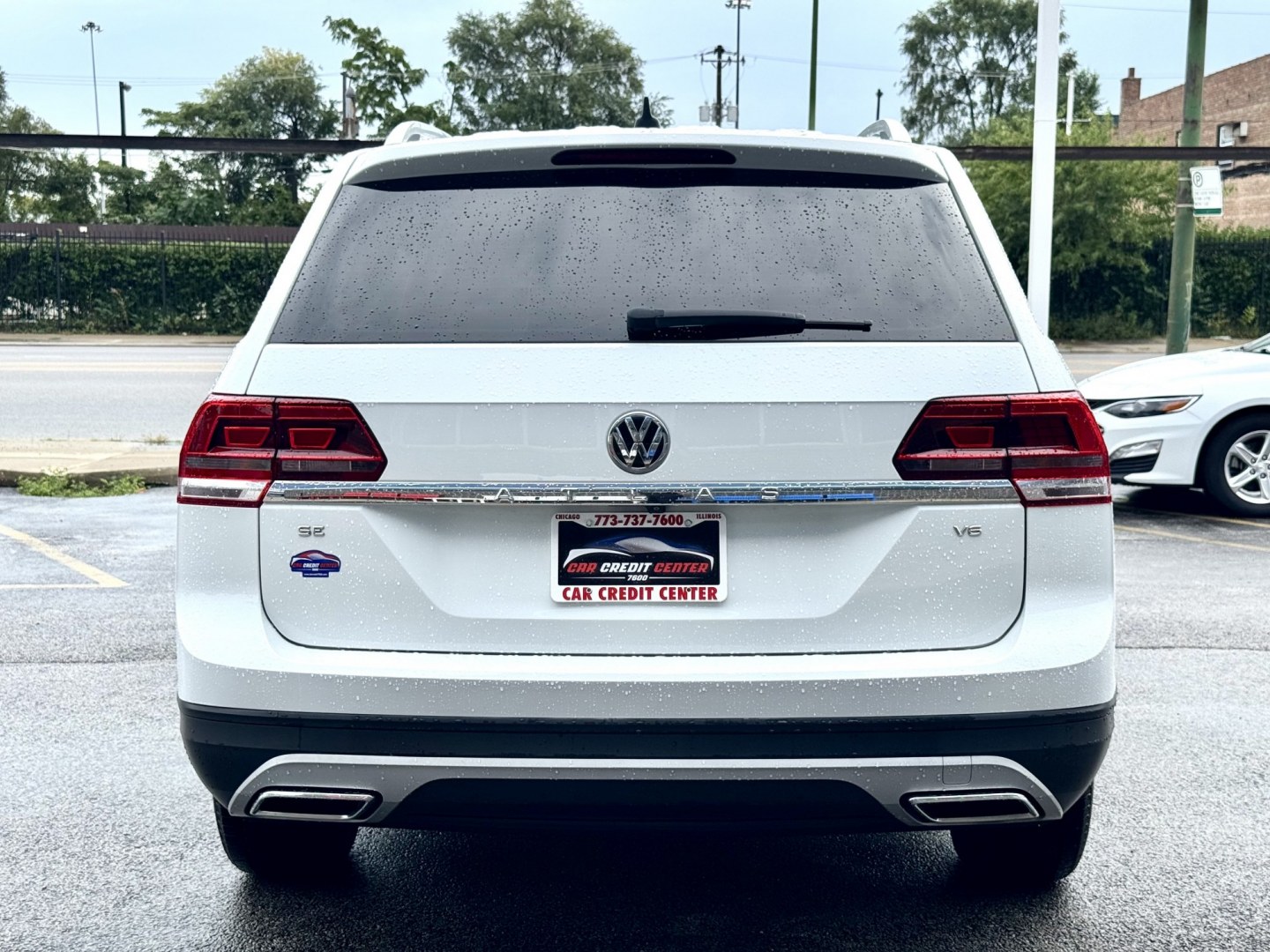 2019 WHITE Volkswagen Atlas V6 SE w/Technology (1V2DR2CA3KC) with an 3.6L V6 DOHC 24V engine, 8A transmission, located at 7600 S Western Ave., Chicago, IL, 60620, (773) 918-3980, 0.000000, 0.000000- Photo#3