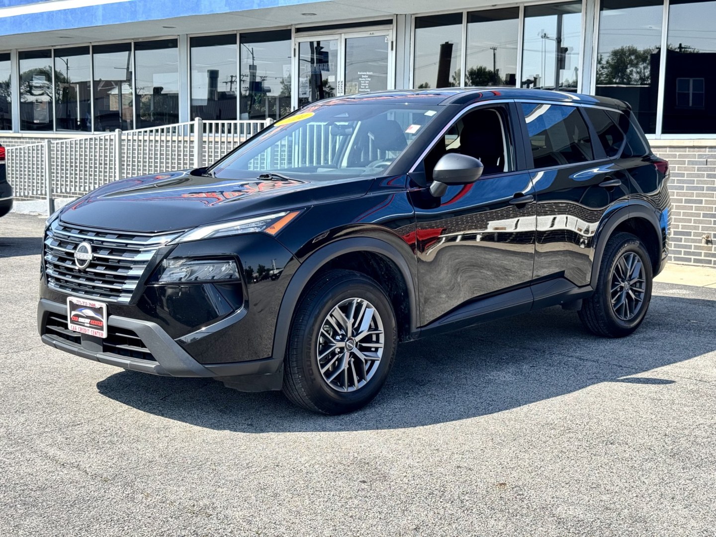 2024 BLACK Nissan Rogue S AWD (5N1BT3AB5RC) with an 2.5L L4 DOHC 16V engine, CVT transmission, located at 7600 S Western Ave., Chicago, IL, 60620, (773) 918-3980, 0.000000, 0.000000- Photo#2
