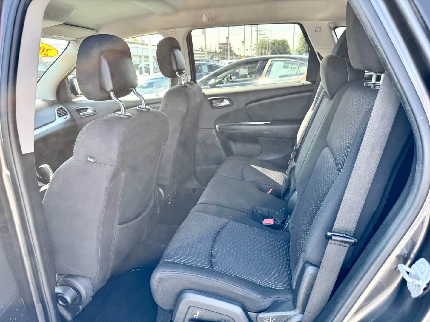 2017 GRAY Dodge Journey SE (3C4PDCAB6HT) with an 2.4L L4 DOHC 16V engine, 4A transmission, located at 7600 S Western Ave., Chicago, IL, 60620, (773) 918-3980, 0.000000, 0.000000- Photo#8