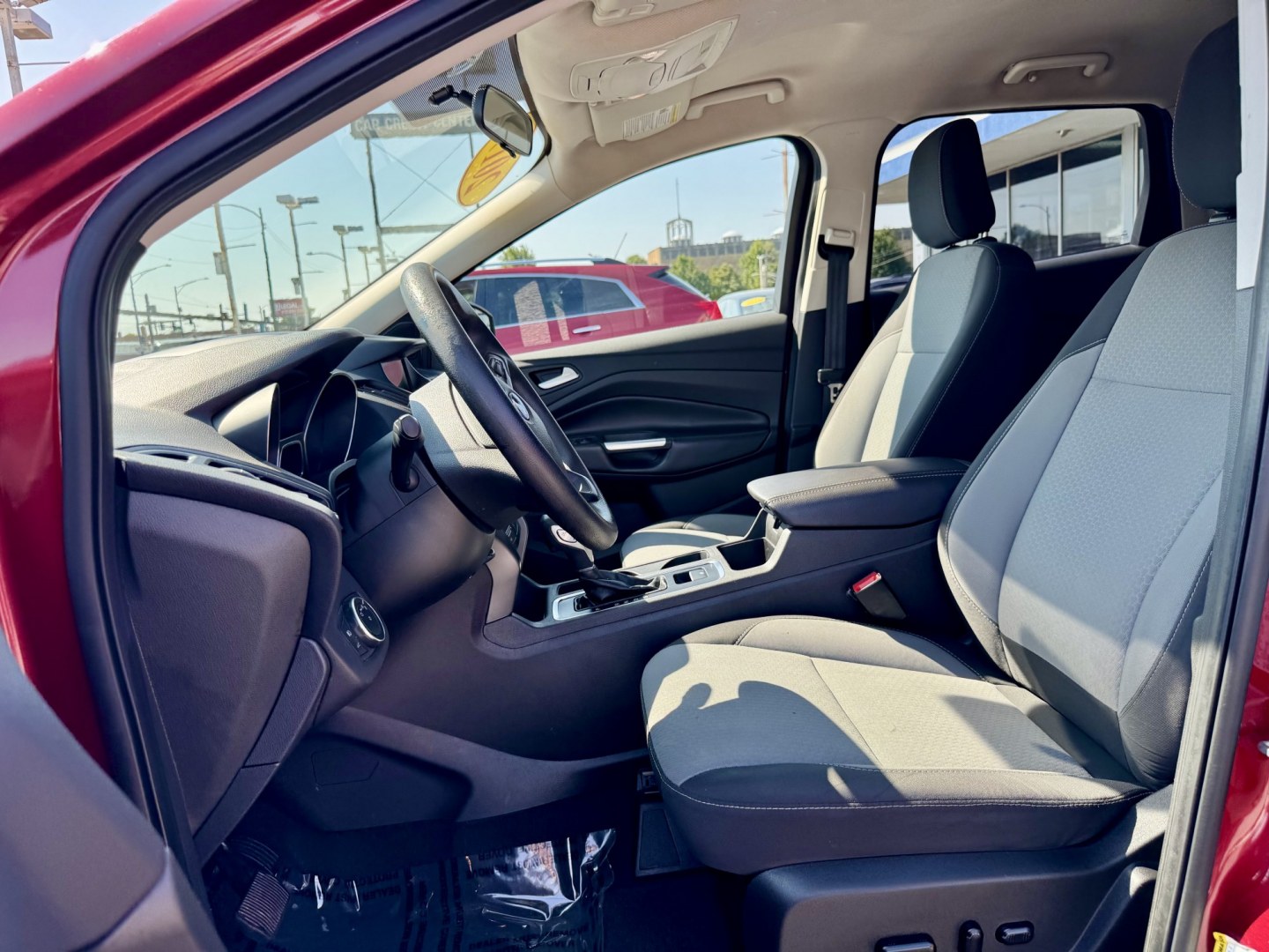 2019 RED Ford Escape SE 4WD (1FMCU9GDXKU) with an 1.5L L4 DOHC 16V engine, 6A transmission, located at 7600 S Western Ave., Chicago, IL, 60620, (773) 918-3980, 0.000000, 0.000000- Photo#7