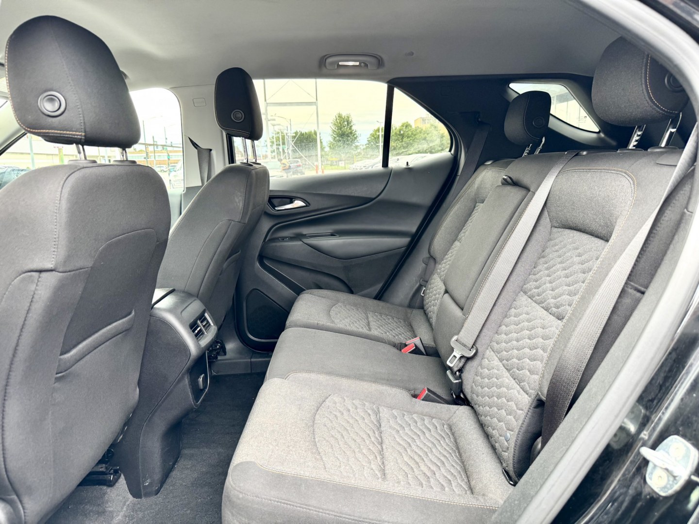 2018 BLACK Chevrolet Equinox LT AWD (2GNAXTEX5J6) with an 2.0L L4 DOHC 16V TURBO engine, 6A transmission, located at 7600 S Western Ave., Chicago, IL, 60620, (773) 918-3980, 0.000000, 0.000000- Photo#8