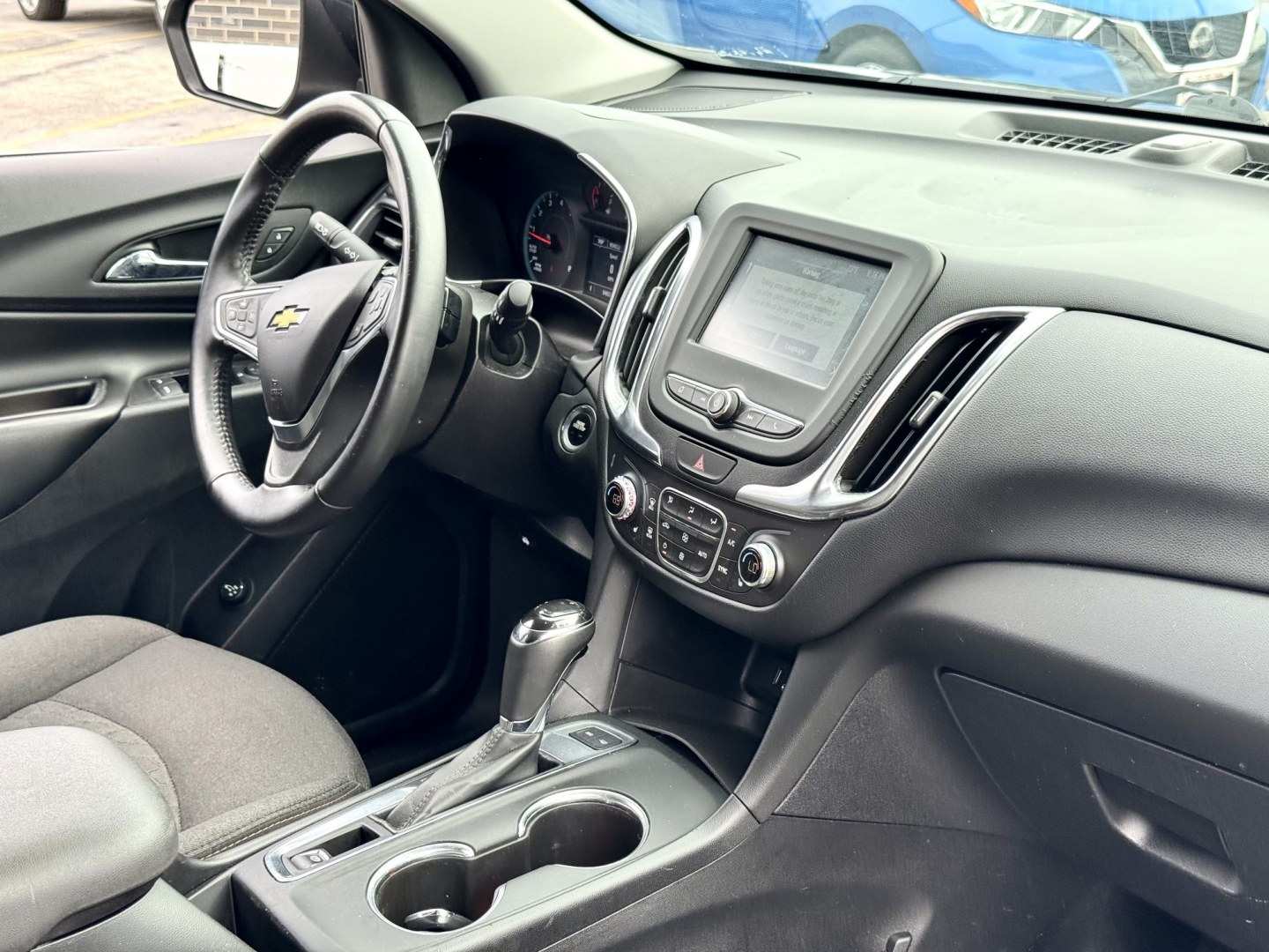 2018 BLACK Chevrolet Equinox LT AWD (2GNAXTEX5J6) with an 2.0L L4 DOHC 16V TURBO engine, 6A transmission, located at 7600 S Western Ave., Chicago, IL, 60620, (773) 918-3980, 0.000000, 0.000000- Photo#10