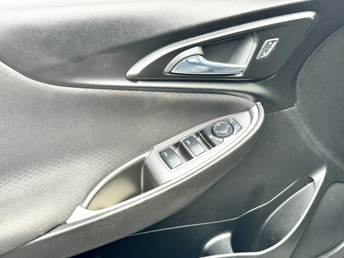 2023 GRAY Chevrolet Malibu 1LT (1G1ZD5ST4PF) with an 1.5L L4 DOHC 16V engine, 6A transmission, located at 7600 S Western Ave., Chicago, IL, 60620, (773) 918-3980, 0.000000, 0.000000- Photo#6