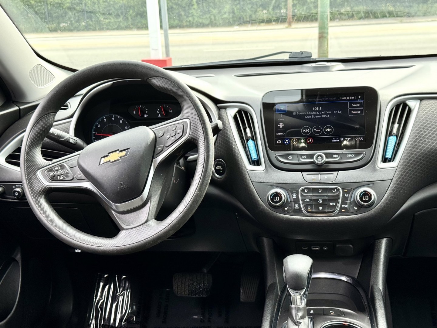2023 BLACK Chevrolet Malibu 1LT (1G1ZD5ST7PF) with an 1.5L L4 DOHC 16V engine, 6A transmission, located at 7600 S Western Ave., Chicago, IL, 60620, (773) 918-3980, 0.000000, 0.000000- Photo#9
