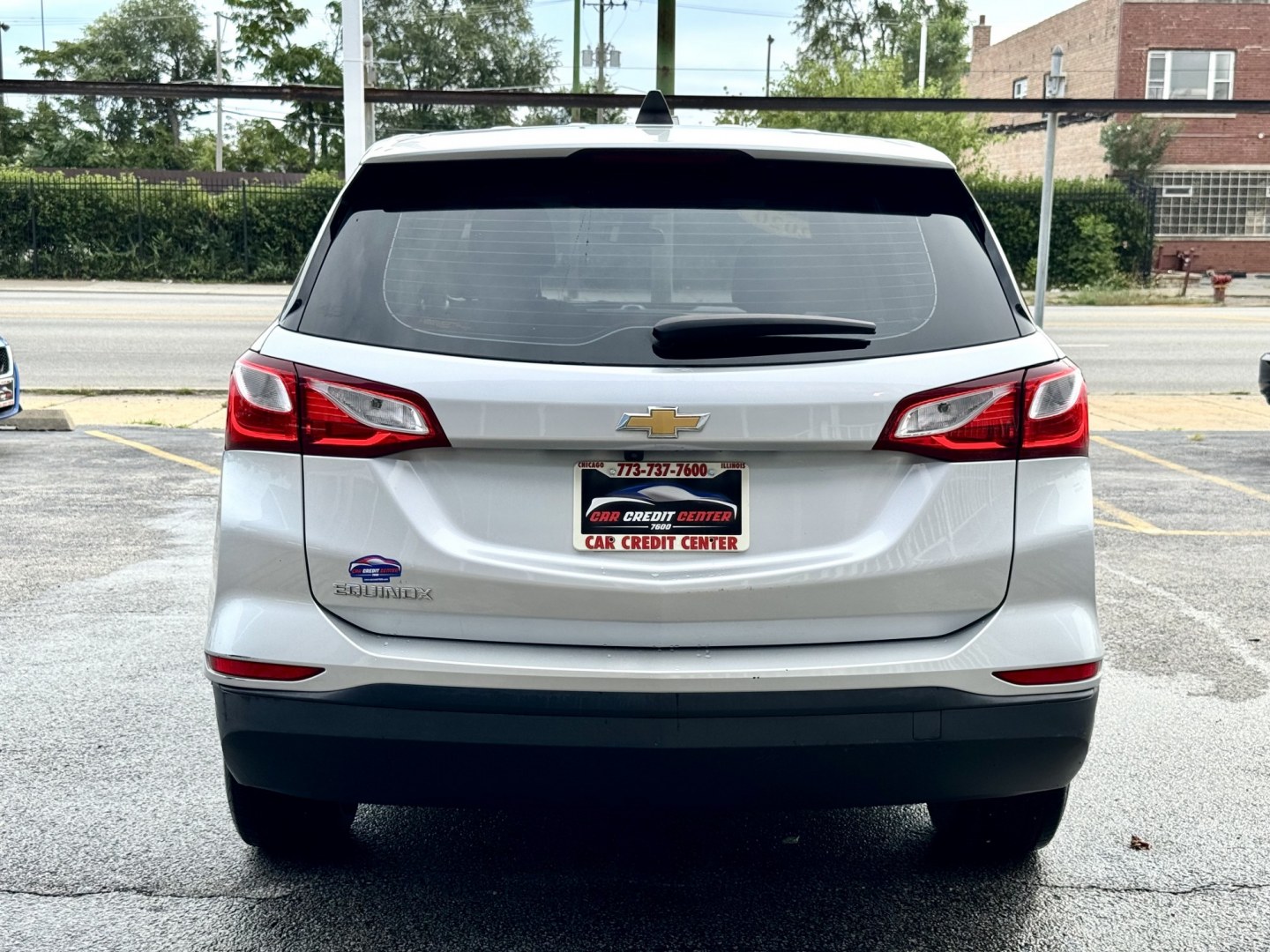 2020 SILVER Chevrolet Equinox LS 2WD (3GNAXHEVXLS) with an 1.5L L4 DIR DOHC 16V TURBO engine, 6A transmission, located at 7600 S Western Ave., Chicago, IL, 60620, (773) 918-3980, 0.000000, 0.000000- Photo#3