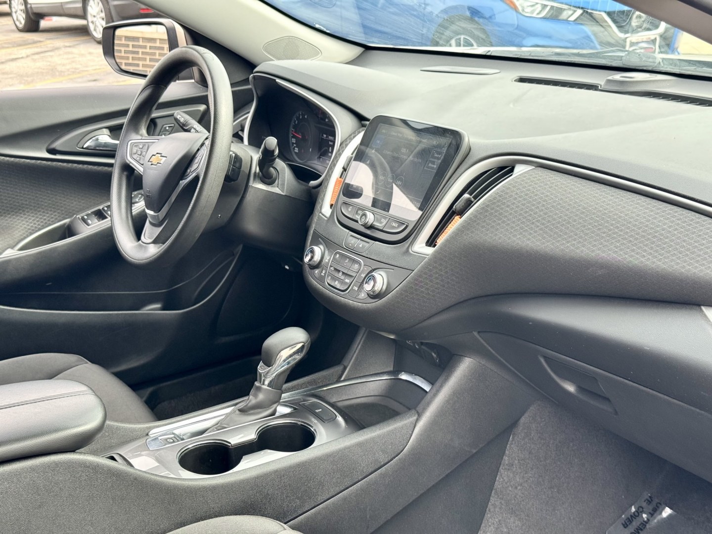 2023 GRAY Chevrolet Malibu 1LT (1G1ZD5ST4PF) with an 1.5L L4 DOHC 16V engine, 6A transmission, located at 7600 S Western Ave., Chicago, IL, 60620, (773) 918-3980, 0.000000, 0.000000- Photo#9