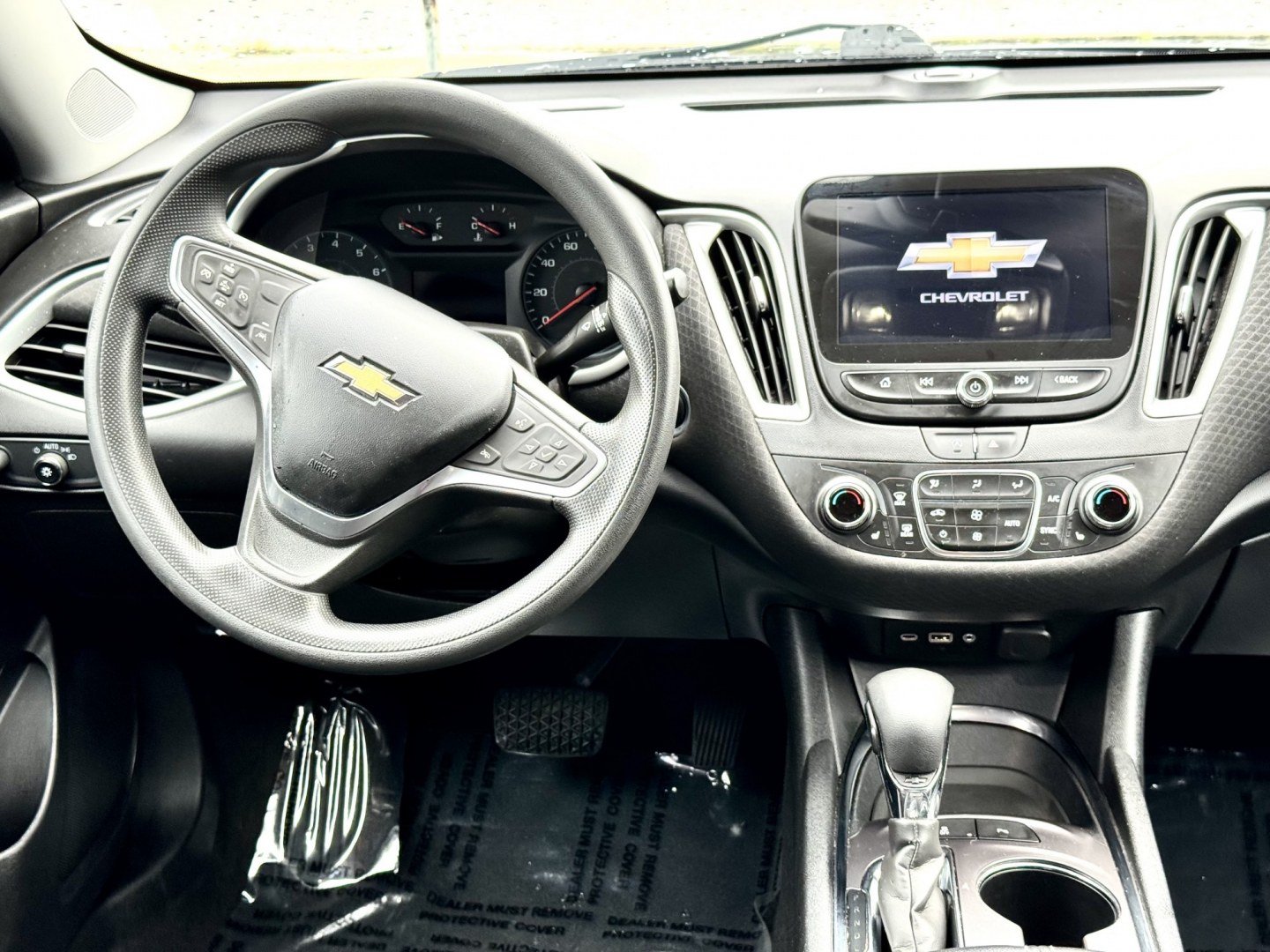 2023 BLACK Chevrolet Malibu 1LT (1G1ZD5ST8PF) with an 1.5L L4 DOHC 16V engine, 6A transmission, located at 7600 S Western Ave., Chicago, IL, 60620, (773) 918-3980, 0.000000, 0.000000- Photo#9