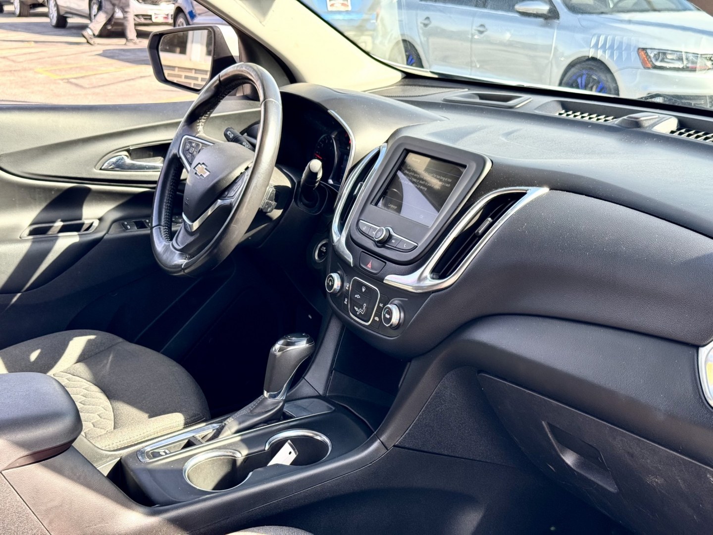 2019 SILVER Chevrolet Equinox LT 2WD (2GNAXJEV5K6) with an 1.5L L4 DIR DOHC 16V TURBO engine, 6A transmission, located at 7600 S Western Ave., Chicago, IL, 60620, (773) 918-3980, 0.000000, 0.000000- Photo#10