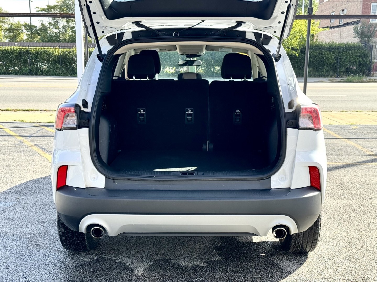 2020 WHITE Ford Escape S (1FMCU0F67LU) with an 1.5L L3 engine, 6A transmission, located at 7600 S Western Ave., Chicago, IL, 60620, (773) 918-3980, 0.000000, 0.000000- Photo#4