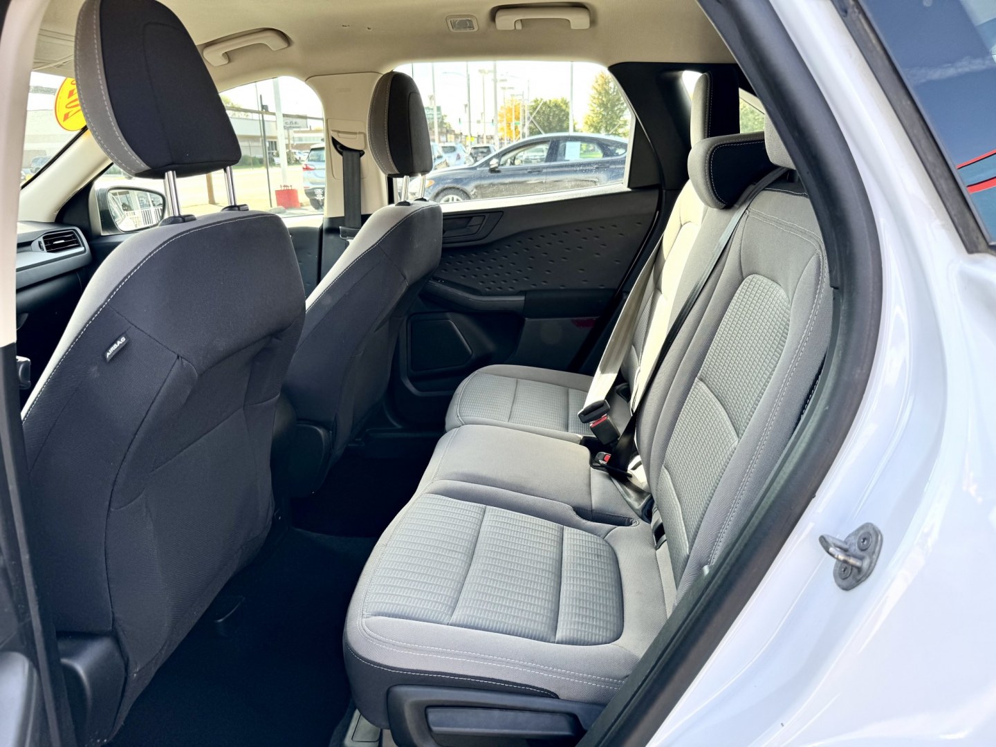 2020 WHITE Ford Escape S (1FMCU0F67LU) with an 1.5L L3 engine, 6A transmission, located at 7600 S Western Ave., Chicago, IL, 60620, (773) 918-3980, 0.000000, 0.000000- Photo#8