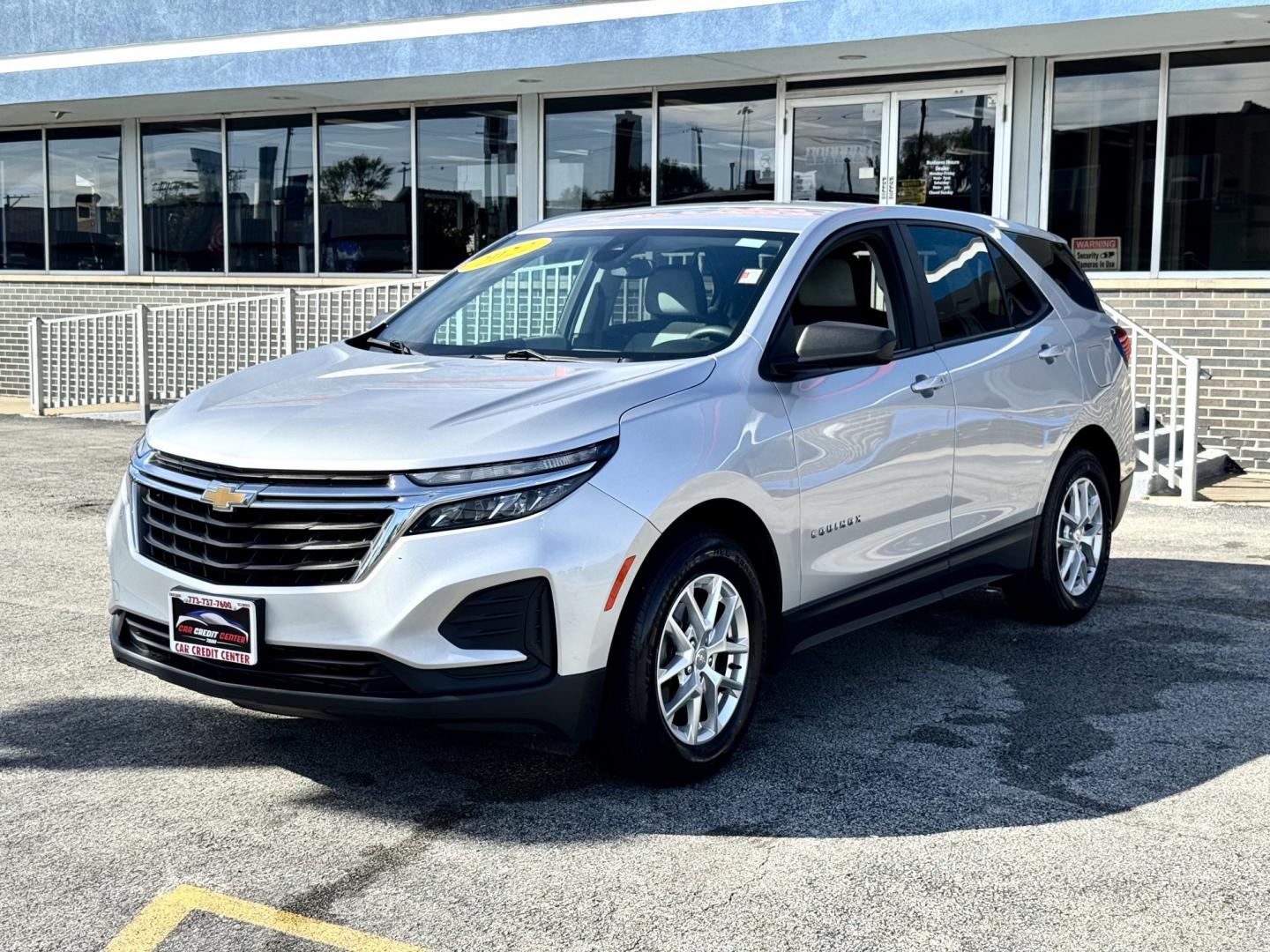 2022 SILVER Chevrolet Equinox LS 2WD (3GNAXHEV0NS) with an 1.5L L4 DOHC 16V TURBO engine, 6A transmission, located at 7600 S Western Ave., Chicago, IL, 60620, (773) 918-3980, 0.000000, 0.000000- Photo#2