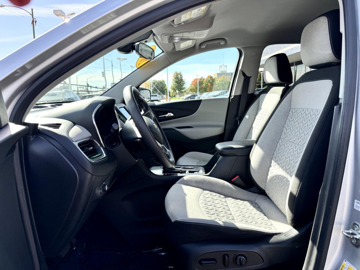 2022 SILVER Chevrolet Equinox LS 2WD (3GNAXHEV0NS) with an 1.5L L4 DOHC 16V TURBO engine, 6A transmission, located at 7600 S Western Ave., Chicago, IL, 60620, (773) 918-3980, 0.000000, 0.000000- Photo#7