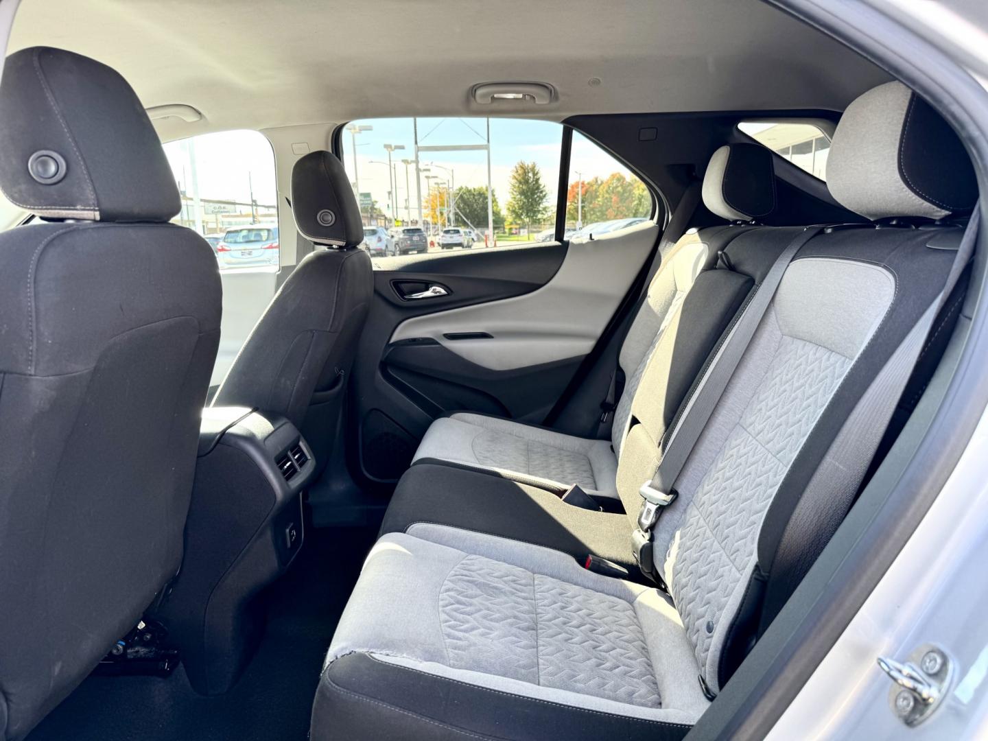 2022 SILVER Chevrolet Equinox LS 2WD (3GNAXHEV0NS) with an 1.5L L4 DOHC 16V TURBO engine, 6A transmission, located at 7600 S Western Ave., Chicago, IL, 60620, (773) 918-3980, 0.000000, 0.000000- Photo#8