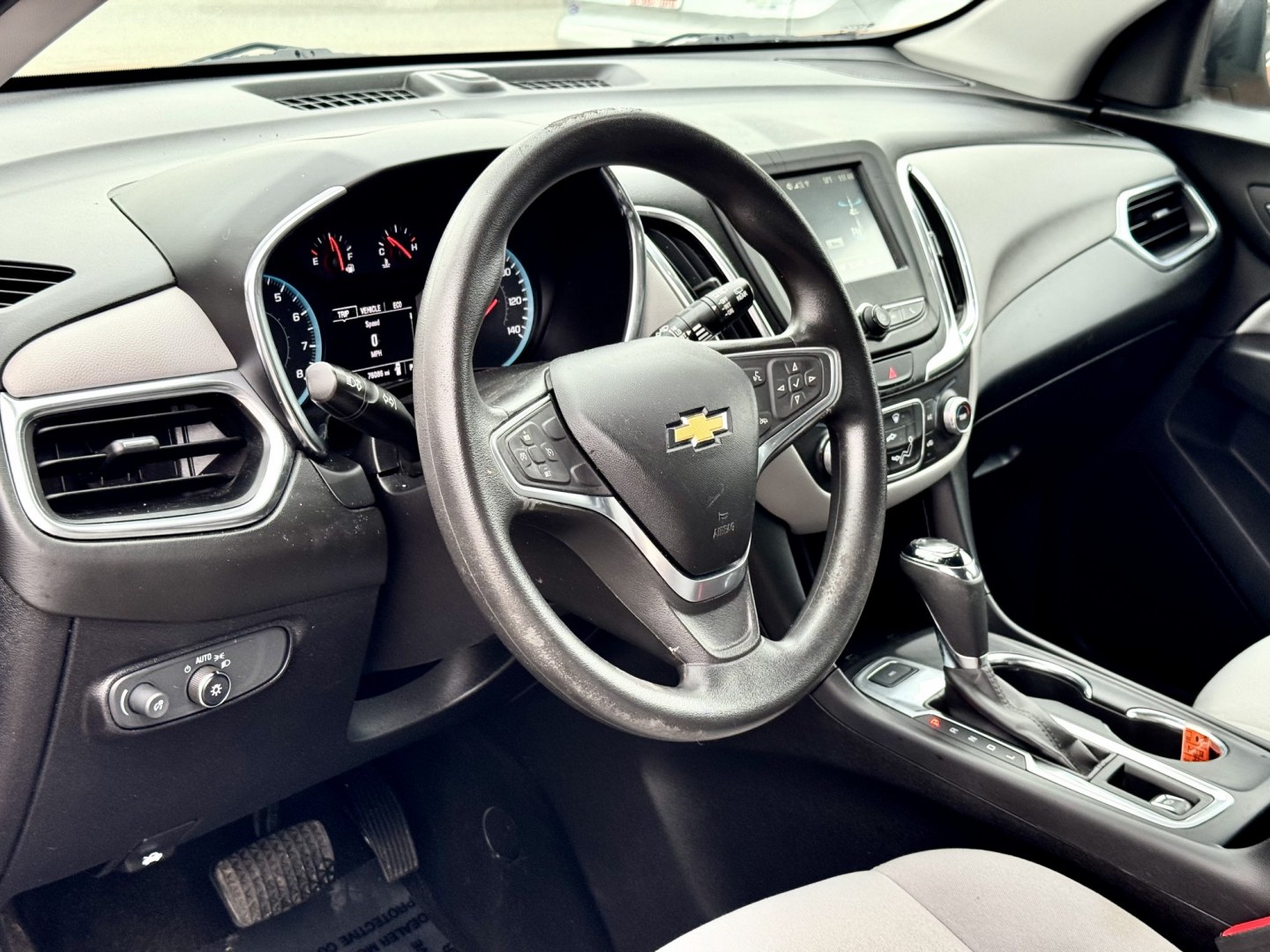 2018 ORANGE Chevrolet Equinox LS AWD (2GNAXREV7J6) with an 1.5L L4 DIR DOHC 16V TURBO engine, 6A transmission, located at 7600 S Western Ave., Chicago, IL, 60620, (773) 918-3980, 0.000000, 0.000000- Photo#5
